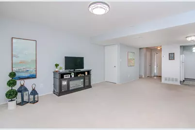 3017 Lakehaven Court, Ann Arbor, MI 48105 - Photo 11