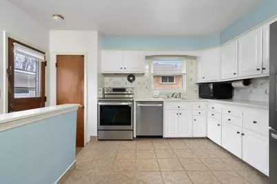 1807 Weldon Boulevard, Ann Arbor, MI 48103 - Photo 13