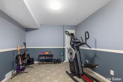 8283 Fairwood Drive, Jenison, MI 49428 - Photo 23
