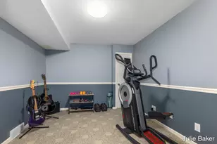 8283 Fairwood Dr, Jenison, MI 49428 - Photo 23