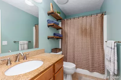 8283 Fairwood Drive, Jenison, MI 49428 - Photo 15