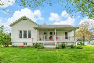 16686 Cleveland Ave, Galien, MI 49113 - Photo 5