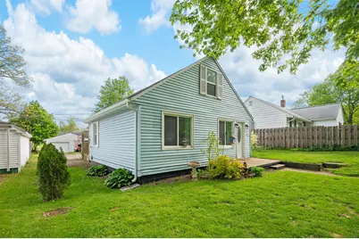 708 W Roe Street, Buchanan, MI 49107 - Photo 15