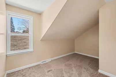 892 W Forest Avenue, Muskegon, MI 49441 - Photo 19