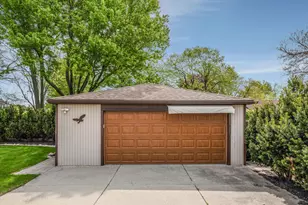 43998 Leonardo Dr, Sterling Heights, MI 48313 - Photo 25