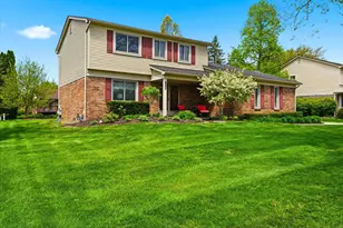 2070 Winchester Rd, Rochester Hills, MI 48307 - Photo 3