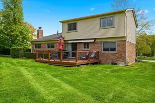2070 Winchester Rd, Rochester Hills, MI 48307 - Photo 39