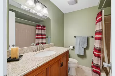 2070 Winchester Road, Rochester Hills, MI 48307 - Photo 23