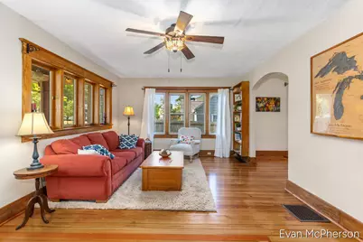 759 Eastern Avenue NE, Grand Rapids, MI 49503 - Photo 5