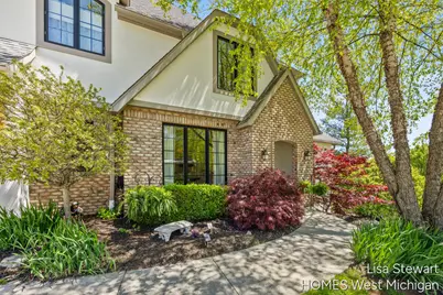 2450 Shears Crossing Court NE, Grand Rapids, MI 49525 - Photo 3