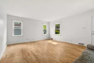 808 Grand Ave, Sturgis, MI 49091 - Photo 3