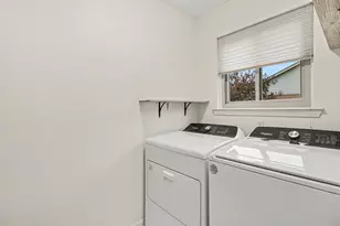 46122 Reedgrass Ln, Van Buren Township, MI 48111 - Photo 11