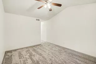 46122 Reedgrass Ln, Van Buren Township, MI 48111 - Photo 7