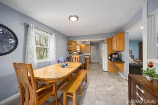1555 43rd St SW, Wyoming, MI 49509 - Photo 9