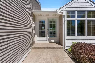 846 Claremont Ct, Holland, MI 49423 - Photo 5