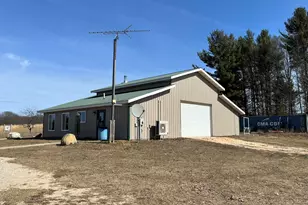 264 S 152nd Ave, Shelby, MI 49455 - Photo 3
