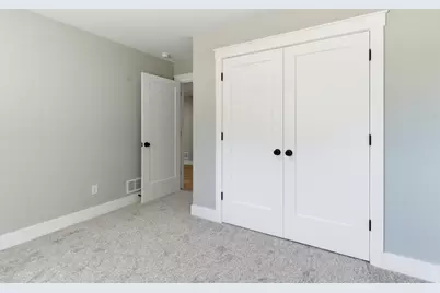243 W Gardner Street, Sparta, MI 49345 - Photo 35