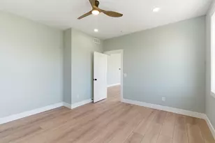 243 W Gardner St, Sparta, MI 49345 - Photo 21