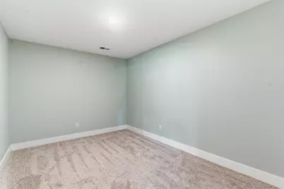 243 W Gardner Street, Sparta, MI 49345 - Photo 29