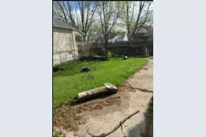 20017 Hawthorne Street, Highland Park, MI 48203 - Photo 3