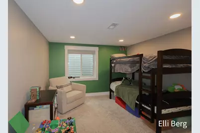 8742 Shadowbrook Drive, Jenison, MI 49428 - Photo 23