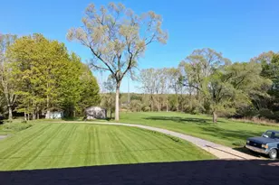 3154 W Defay Rd, Stevensville, MI 49127 - Photo 13