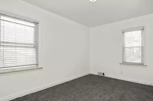 24868 Grove Ave, Eastpointe, MI 48021 - Photo 7