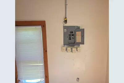 206 S Berrien Street, Albion, MI 49224 - Photo 15