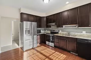 41574 Mitchell Rd, Novi, MI 48377 - Photo 7