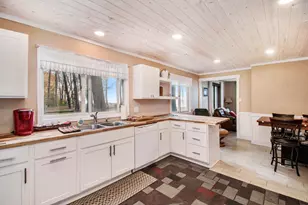 2013 N Scenic Dr, Muskegon, MI 49445 - Photo 17