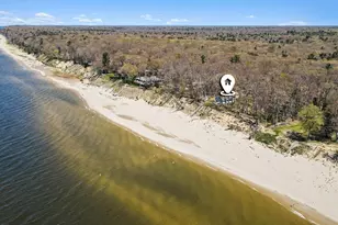 2013 N Scenic Dr, Muskegon, MI 49445 - Photo 7