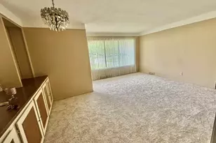 27669 MacKenzie Ct, Westland, MI 48185 - Photo 7