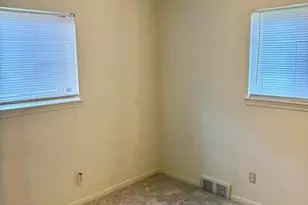 27669 MacKenzie Ct, Westland, MI 48185 - Photo 15