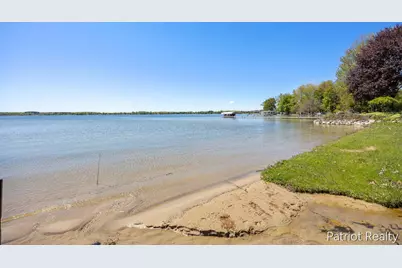 6702 W Lake Drive, Fremont, MI 49412 - Photo 5