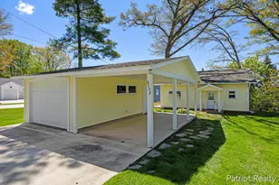 6702 W Lake Dr, Fremont, MI 49412 - Photo 29