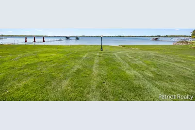 6702 W Lake Drive, Fremont, MI 49412 - Photo 31
