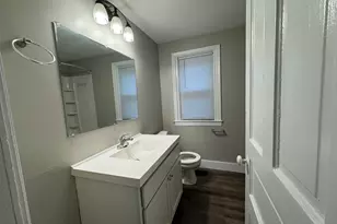 927 Prospect Ave NE, Grand Rapids, MI 49503 - Photo 15