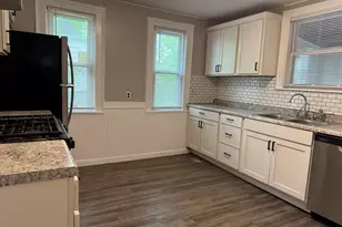 927 Prospect Ave NE, Grand Rapids, MI 49503 - Photo 7