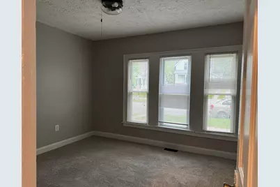 927 Prospect Avenue NE, Grand Rapids, MI 49503 - Photo 5