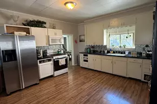 507 1st St, Manistee, MI 49660 - Photo 5