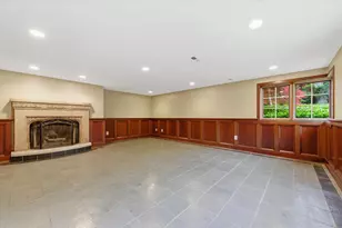 1041 Heather Way, Ann Arbor, MI 48104 - Photo 5