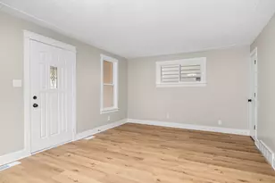 1312 Crosby St NW, Grand Rapids, MI 49504 - Photo 5