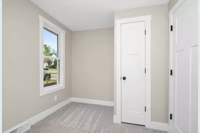 1312 Crosby Street NW, Grand Rapids, MI 49504 - Photo 7
