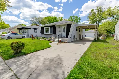 23636 Beverly Street, Saint Clair Shores, MI 48082 - Photo 3