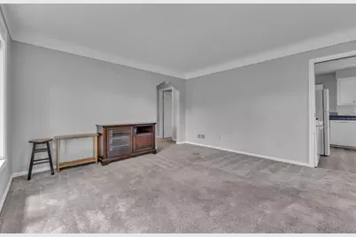29138 Minton, Livonia, MI 48150 - Photo 5