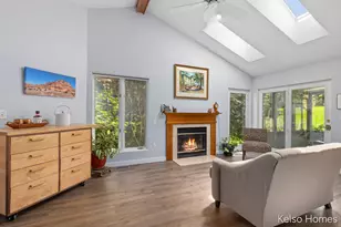 2016 Tall Meadow St NE, Grand Rapids, MI 49505 - Photo 5