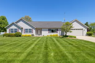 29376 Saddlebred Ln, Dowagiac, MI 49047 - Photo 5