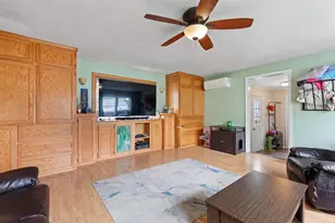 1109 Petoskey Ct, Adrian, MI 49221 - Photo 9