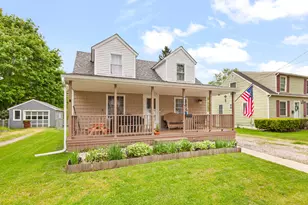 1109 Petoskey Ct, Adrian, MI 49221 - Photo 1