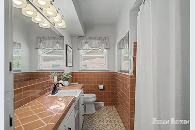 1406 Perkins Avenue NE, Grand Rapids, MI 49505 - Photo 15